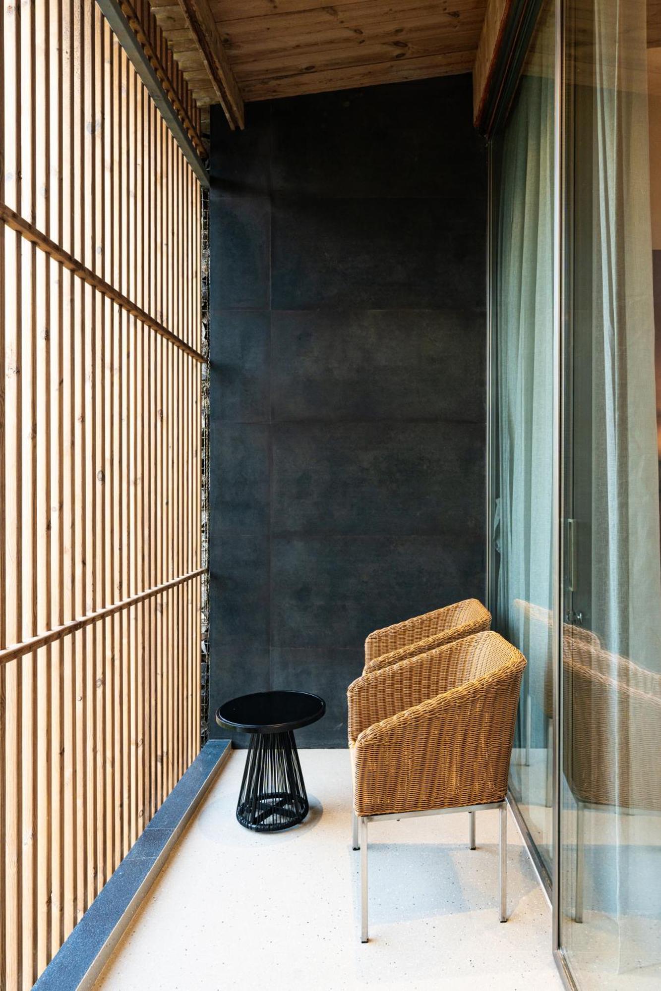 Radisson Resort And Spa Lonavala Exterior photo Interior of the house